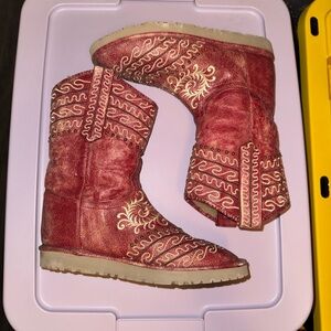 Old Gringo Burgundy Embroidered Boots